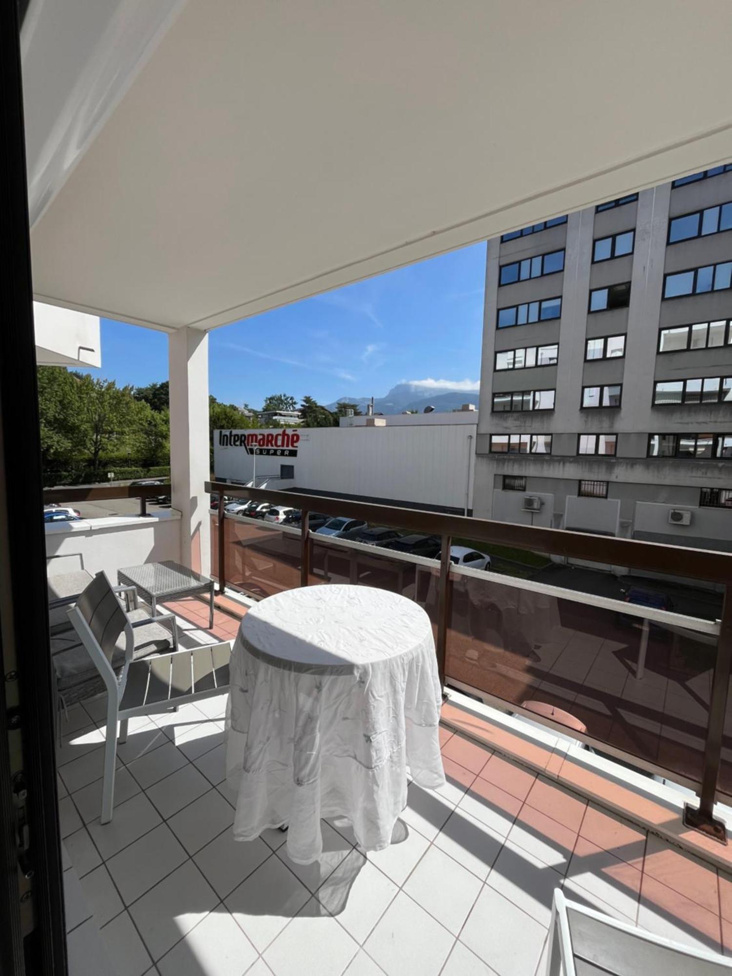 Cocon Annecy 2024 Grand Balcon Le Lac Et Centre Ville A Pied Exterior foto